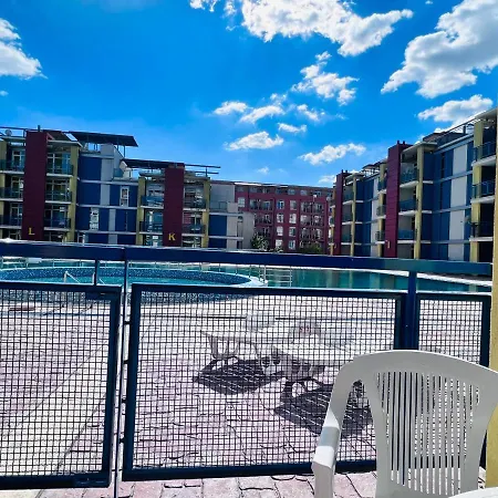 Apartment Elit 4 *