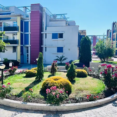 Apartment Elit 4 *